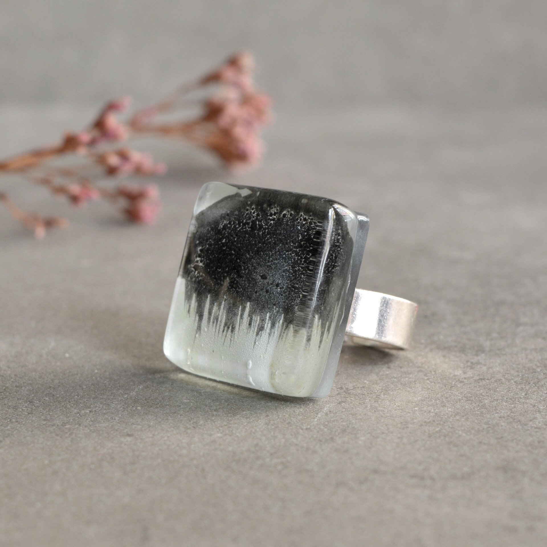 Anillo original con nube de tormenta, Talla ajustable, Diseño cuadrado - 3