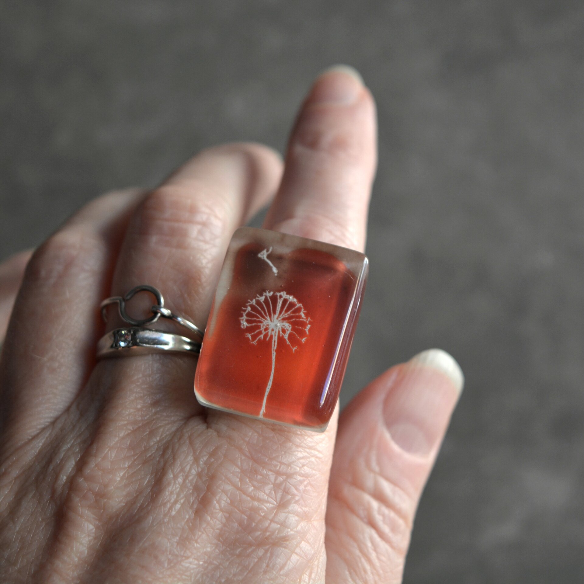 Anillo diente de león naranja, Talla ajustable, Vidrio rectangular - 3