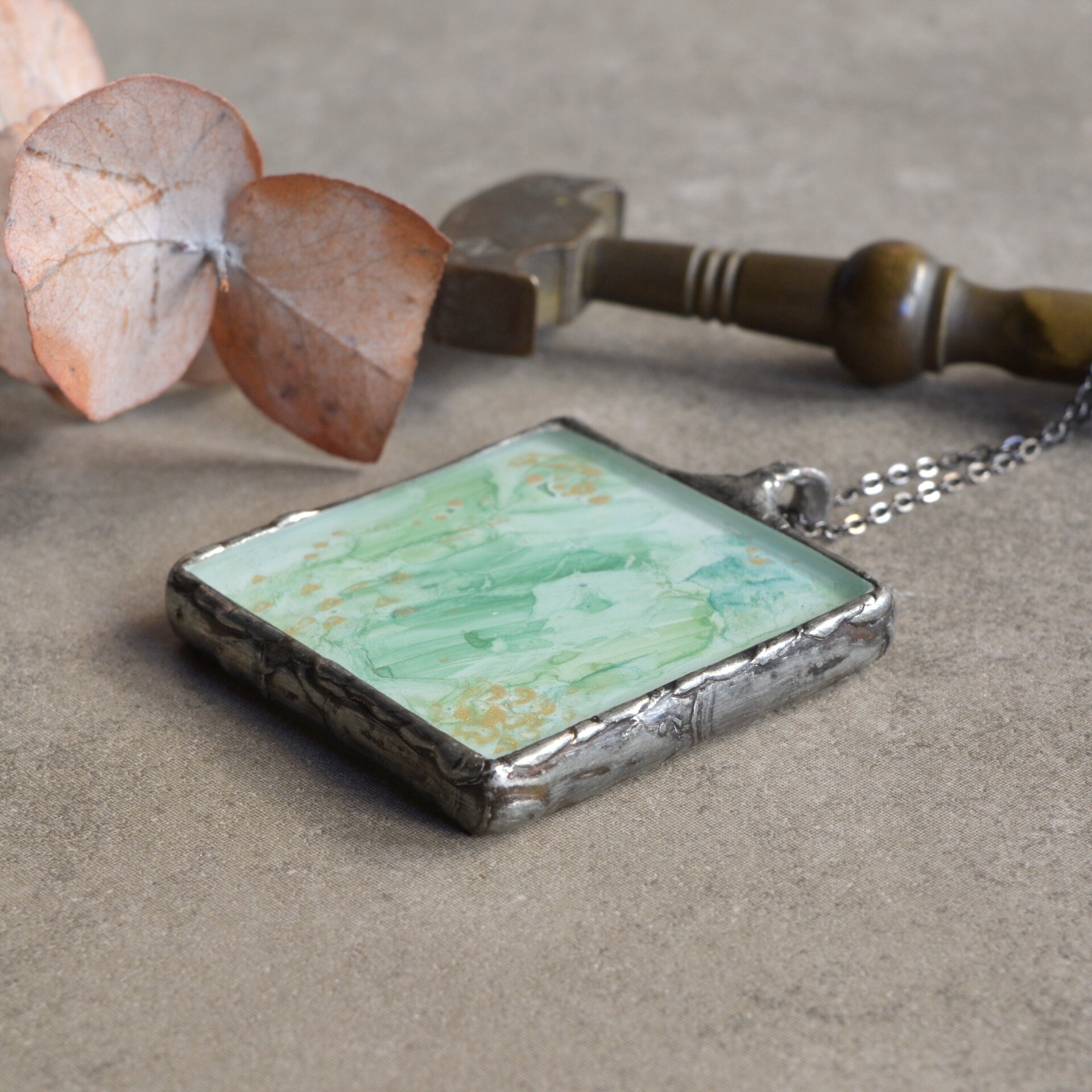 Colgante verde con cadena, Joyas creativas de vidrio artesanal - 6