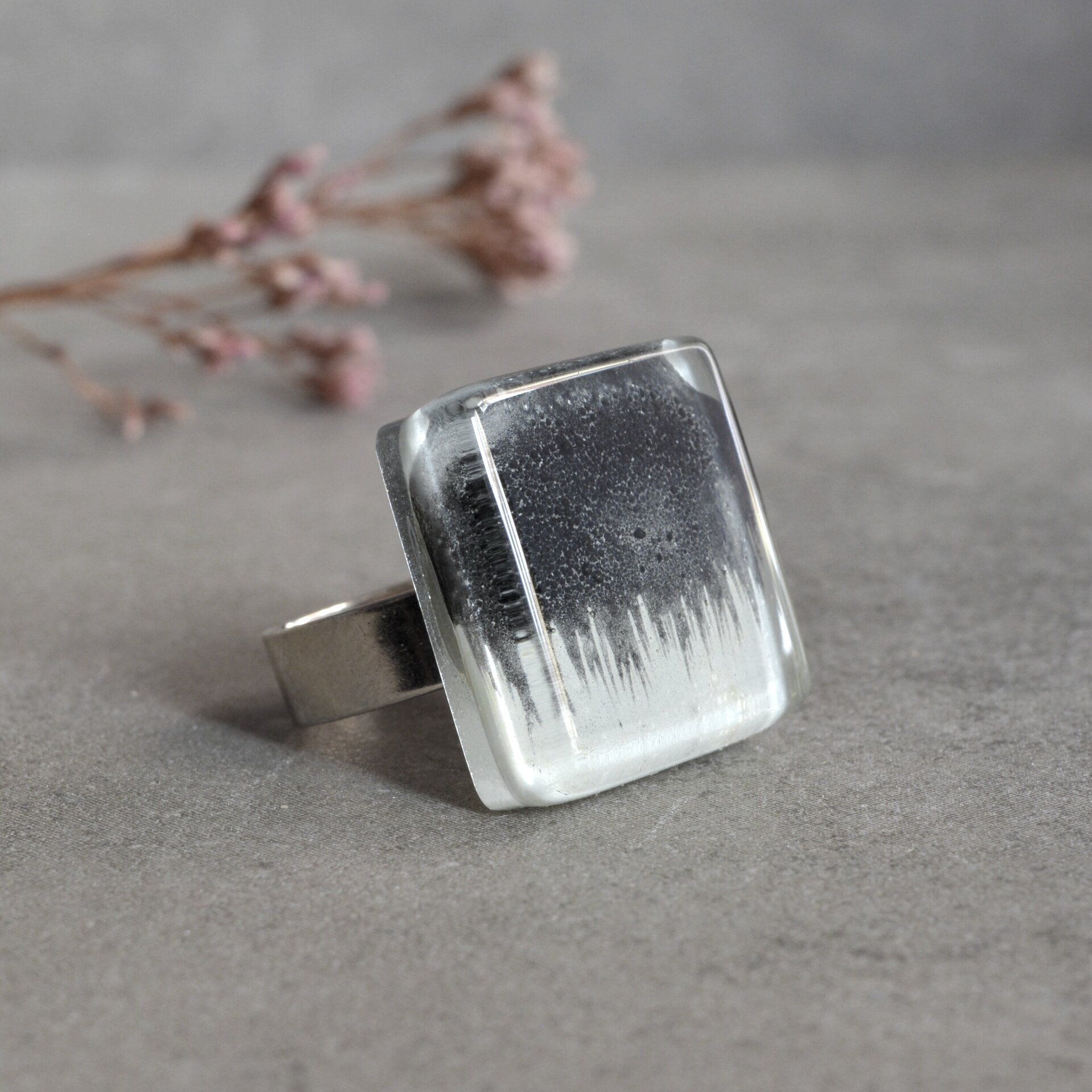 Anillo original con nube de tormenta, Talla ajustable, Diseño cuadrado - 5